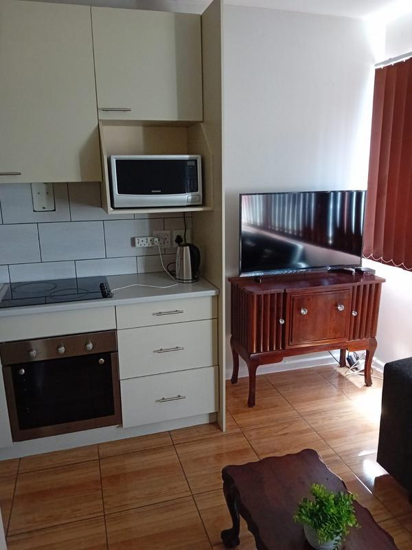 1 Bedroom Property for Sale in Parow East Western Cape